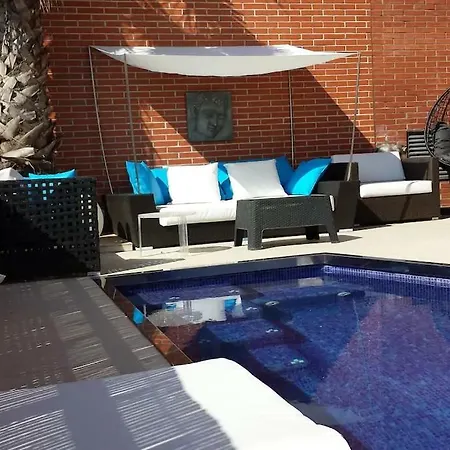 Spectacular House With Private Pool Badalona